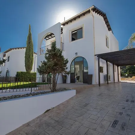 Villa Imagine Your Family Renting A Luxury Holiday Close To Protaras' Main Attractions, 1217